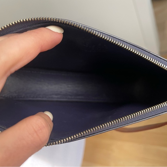 Authentic Louis Vuitton Vernis Muted Purple Patent Shoulder Bag - Picture 8 of 9